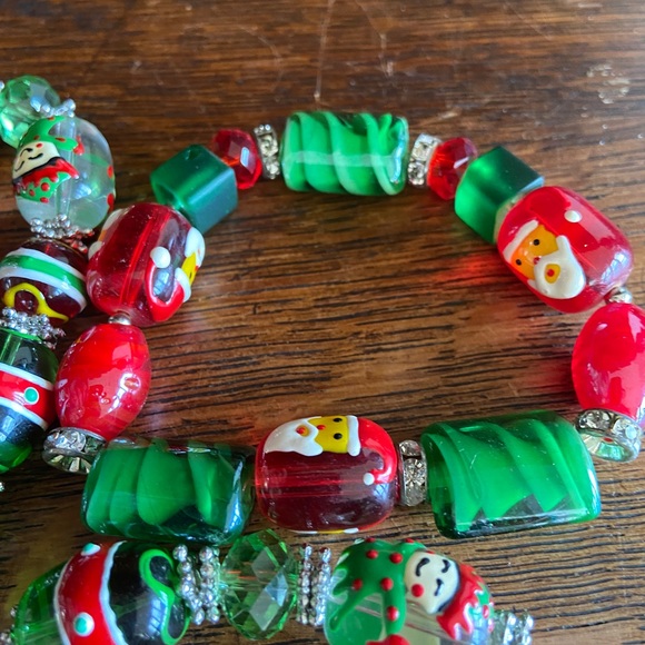 5 CHRISTMAS BRACELETS- GLASS BEADS - Picture 6 of 6